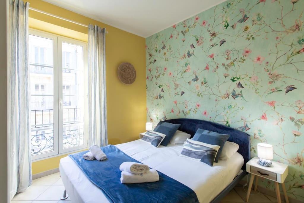 Apartment #13 Orange Ac Wifi Balcony 3mins Walk Sea Front
