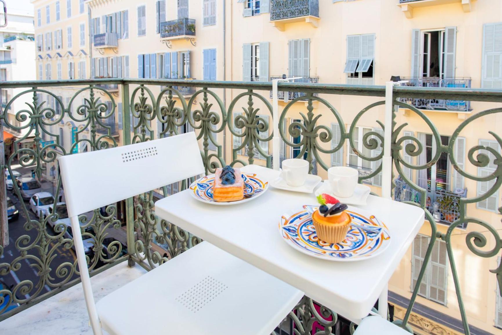 #13 Orange Ac Wifi Balcony 3mins Walk Sea Front Nice